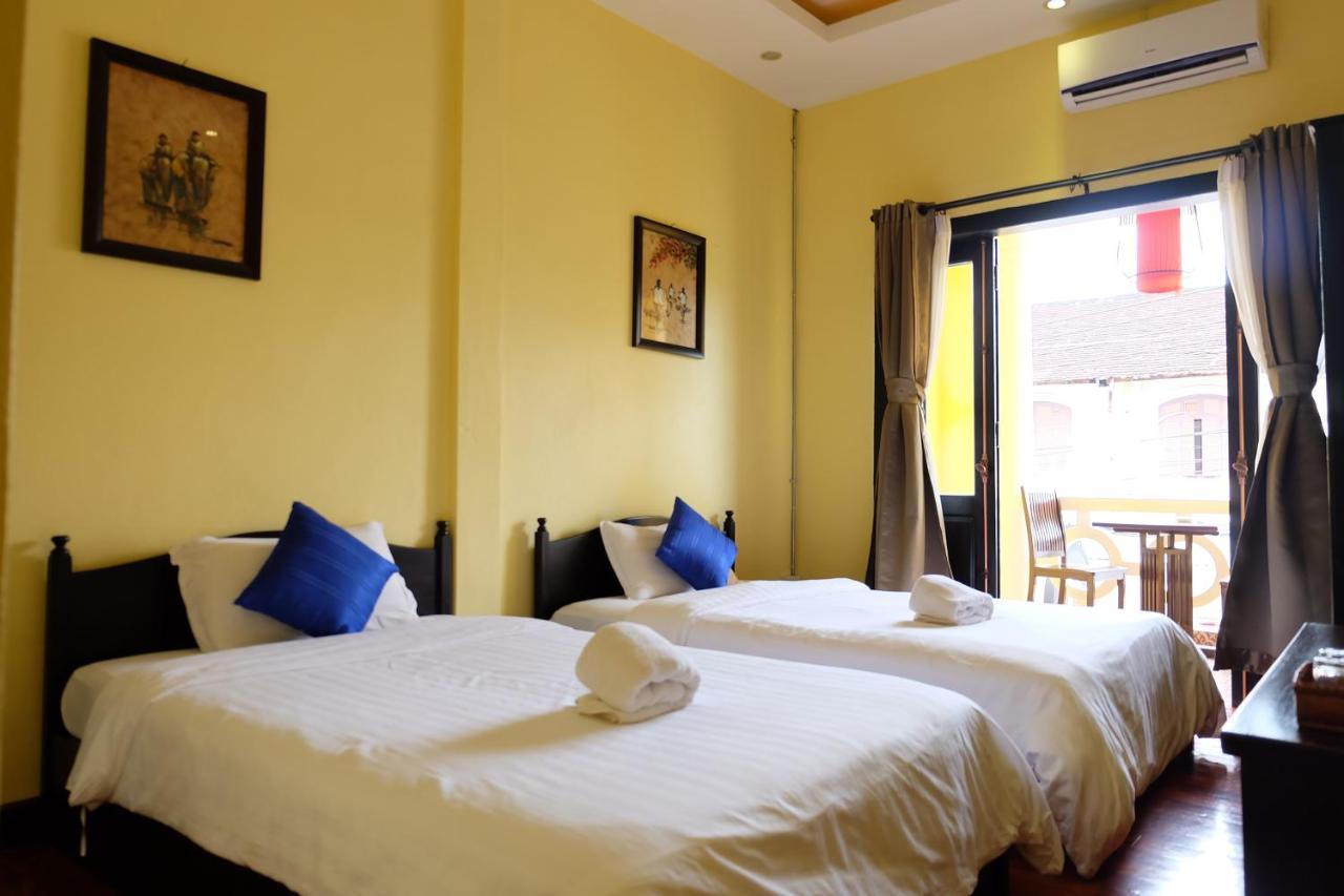 Inthira Thakhek Hotel Eksteriør billede